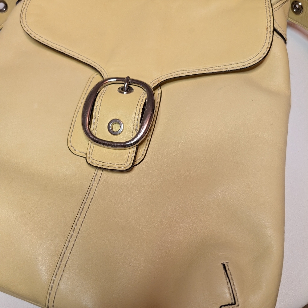 Vintage Coach Yellow Leather Bleecker Crossbody Shoulder Bag F13355 - Picture 2 of 14